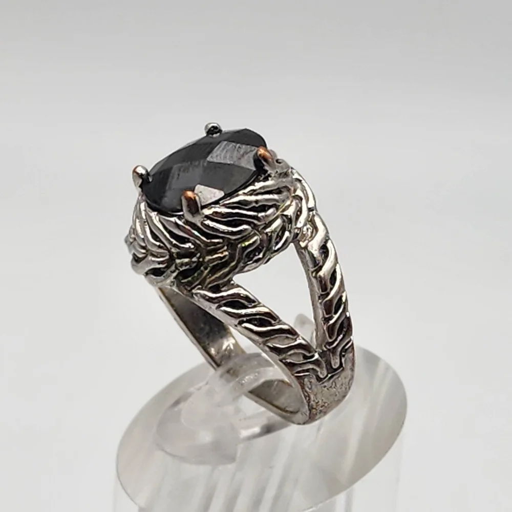 Premier Designs Silver Tone & Black Ring (6.5)